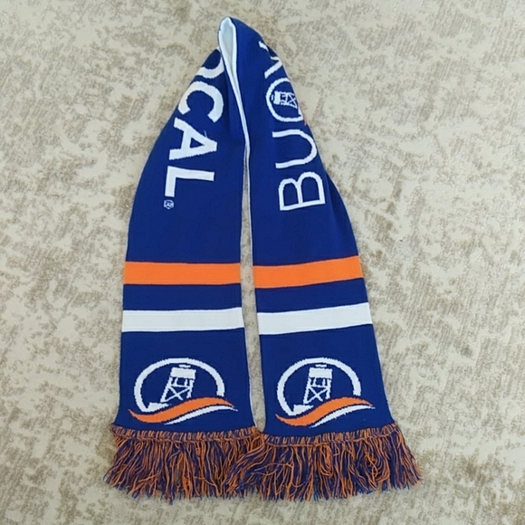 Buoy Local Reversible Fringe Scarf Blue White Orange - Picture 7 of 10